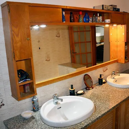 Domo De Aurora Guest house
